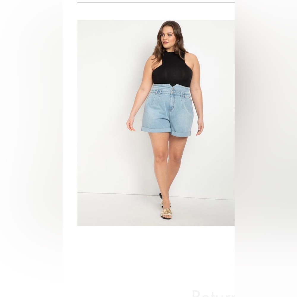 ELOQUII  Jean shorts
